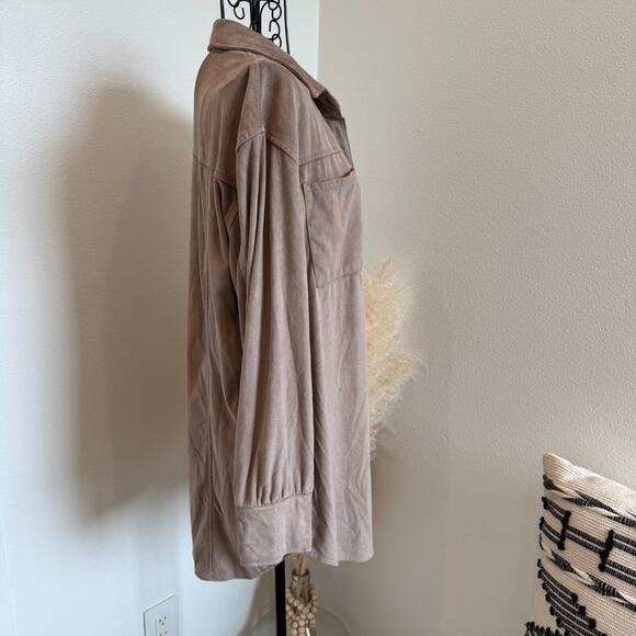 Bagatelle Collection Faux Suede Leather Taupe Brown Button Up Shirt Size M - Picture 6 of 8